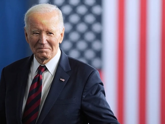 Úgy tűnik, hogy a hangfelvételek azt mutatják, hogy Biden titkos információkról beszél a szellemírójával