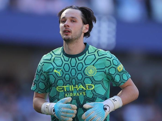 A Leeds költözése segítene abban, hogy a Trafford kiszorítsa Pickfordot az angol csapatból?