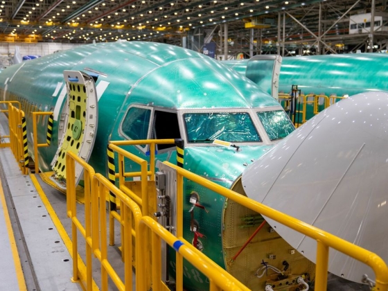 A Boeing képtelen kikeveredni a veszteségekből, ezúttal az Air Force One a ludas
