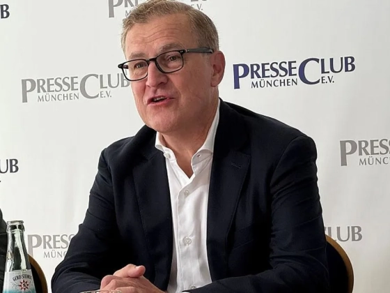 A Bayern München vezérigazgatója szerint Jürgen Kloppnak nagy célokat kell kitűznie