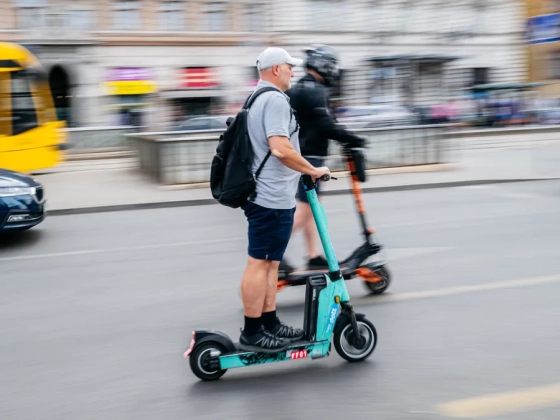 160 ezren mondtak véleményt a KRESZ-változásról