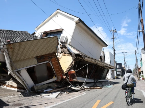 13-ra nőtt a japán földrengés áldozatainak száma