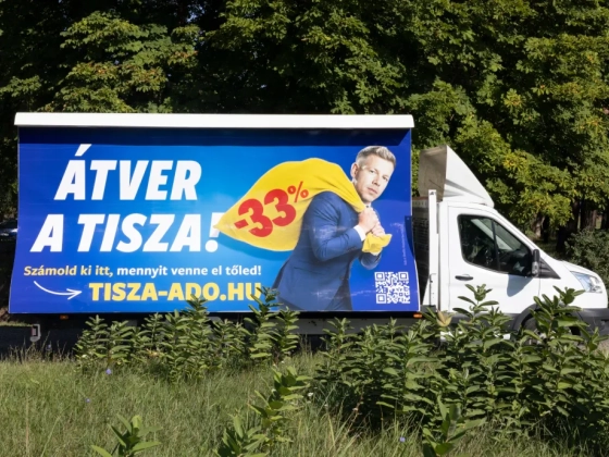 Több városban is visszavonták már a „Tisza-adó” ellen tiltakozó határozatot, de van, ahol ragaszkodnak hozzá