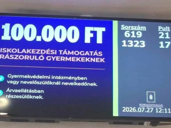 „Mi ezzel a probléma?” – Magyar Péter szerint az ő kék kormányzati plakátjaik csak tájékoztatnak