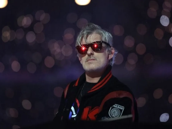 Holtan találták az 50 éves világhírű DJ-t, a Drive kultikus betétdalának előadóját