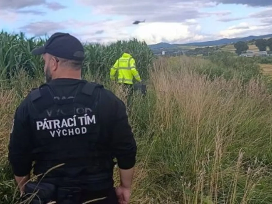 Megtalálták a hároméves kisfiút, akinek egy kukoricatáblában veszett nyoma – videó