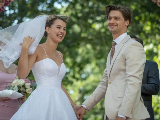 Liptai Claudia fontoskodó örömanyaként kavarja meg a szerelmesek életét a Hogyan tudnék élni nélküled? 2 előzetesében