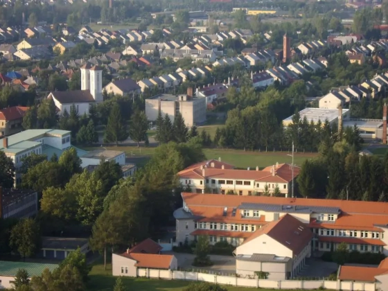 Encs polgármestere felszólította a helyieket, ne adják el az ingatlanukat a felszámolt kassai telepről kilakoltatott cigányoknak