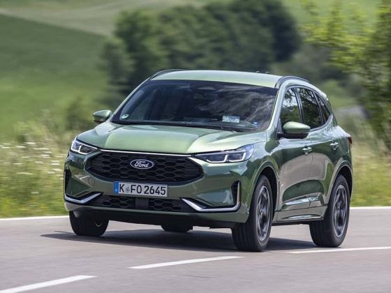 A Ford visszahívása távolsági fényszóró miatt: a vakítóknak műhelybe kell menniük