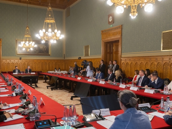 Elindult a jelentkezés a Nemzeti Vagyonvisszaszerzési és Vagyonvédelmi Hivatal elnöki és elnökhelyettesi pozícióira