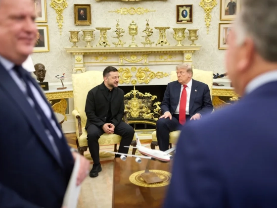 Zelenszkij csillaga emelkedőben, Netanjahué leáldozóban van Washingtonban