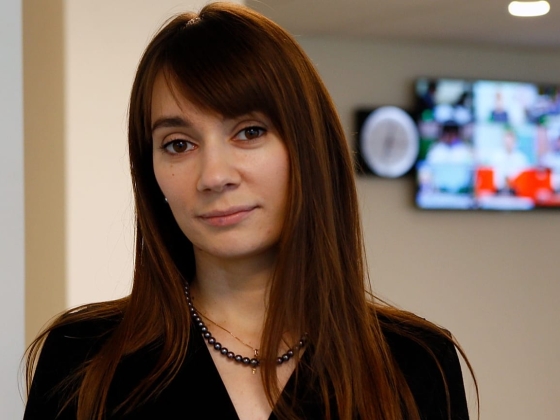 Xenia Fedorova oroszbarát propagandistát kiutasítják Franciaországból