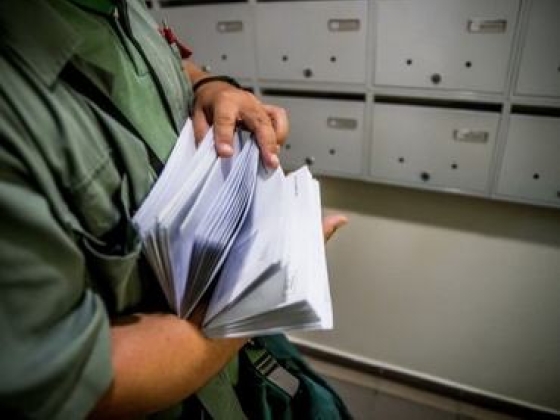 A Postán is hőségriadó lesz: 11-ig vissza kell érniük a kézbesítőknek a bázisra