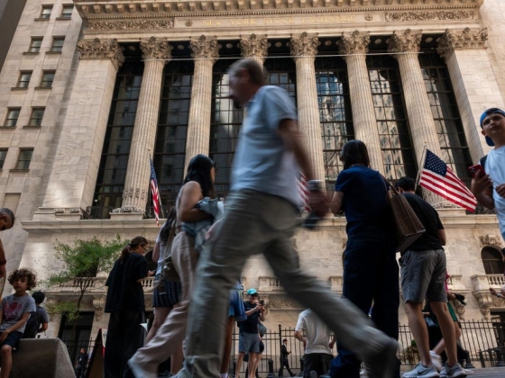 A Dow az év legrosszabb napját tette közzé, miután a Federal Reserve fenntartja a kamatlábakat