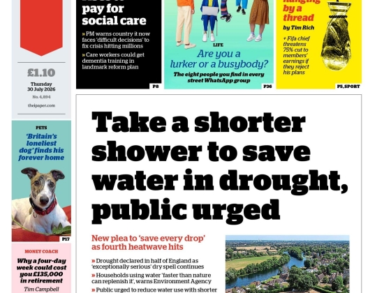 The Papers: „Aszályosnak tűnik a jövő” és „Dinghy flotilla”