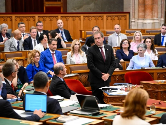 NAV-ellenőrzésekkel és a szerződések átvilágításával zárná be a gazdagok adókiskapuit a kormány