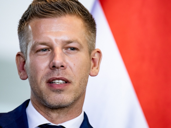 Magyar Péter az Index cikke alatt reagált a Fidesz-frakció átalakításának hírére