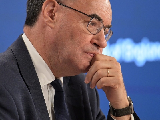 A Bank of England az inflációs kockázatok ellenére 3,75%-on tartja a kamatot