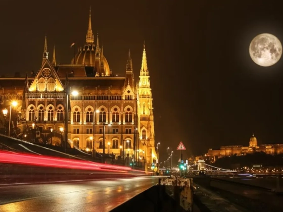 Energiatakarékossága készül Budapest: Karácsony Gergely bejelentést tett