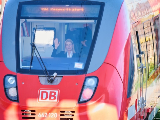 Németországi hírek: a Deutsche Bahn ismét nyereséges