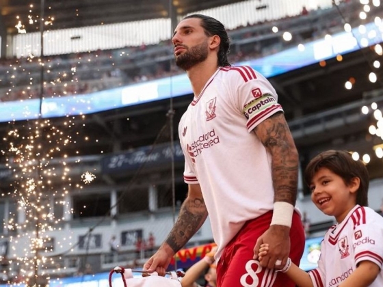 Liverpool leborul a csapatkapitány Szoboszlai előtt – gólpassz az éjjel New Yorkban