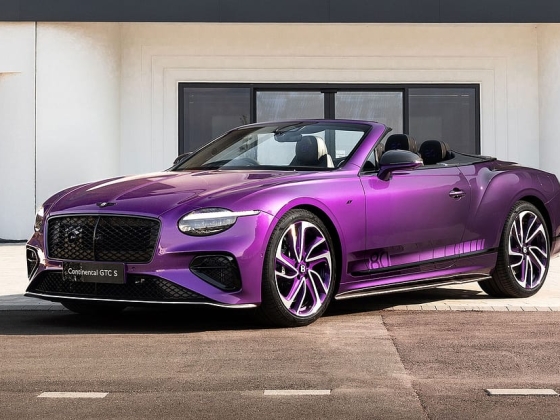 A Bentley Continental GTC Crewe autóként: különleges fényezés különleges alkalmakra