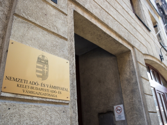 Fontos bejelentést tett a NAV, aki lemarad, végleg eleshet a pénzétől