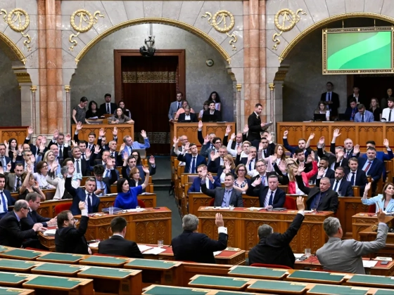 Energiatakarékossági okokból a hétfői és a keddi parlamenti ülés elhalasztását kéri a Tisza-frakció