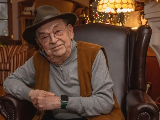 Bodrogi Gyula csak egyszer került életveszélybe: „A golyó a mellkasom előtt süvített el”