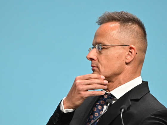 Megjelent a lista: egyszerre 25 nagykövetet mentett fel Orbán Anita