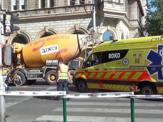 Tragédia a Nagykörúton: kötelező holttérfigyelőt és sebességkorlátozást sürget Karácsony