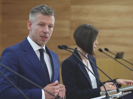 Magyar Péter: Szerdára a Paksi Atomerőmű utolsó blokkját is leállítják, a vízügyi előrejelzések egyre drámaibbak + videó