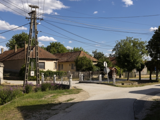 Vizsgálja a Belügyminisztérium a Szalonnára költöztetett szlovákiai roma családok ügyét