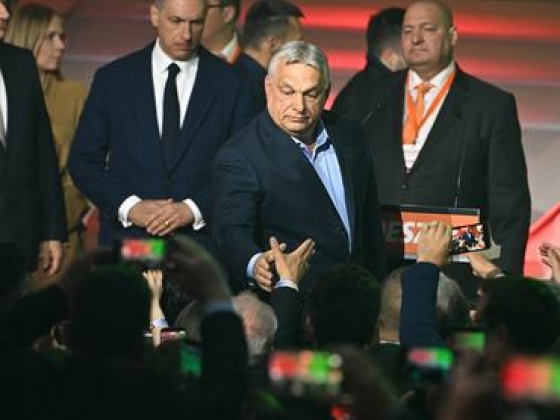 Magyar Péter kemény üzenetet küldött Orbán Viktor kedvenc igeforrásának