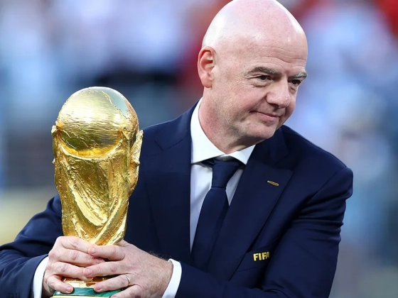 Gianni Infantino meghátrált, nem árusítják ki a világbajnokságot