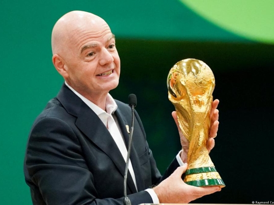 Az UEFA „újjáépíti a bizalmat”, miután a FIFA elvetette a vb-eladási terveket