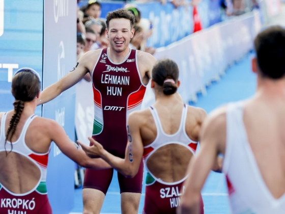 Sporttörténelmi Európa-bajnoki címet nyert a magyar triatlonváltó