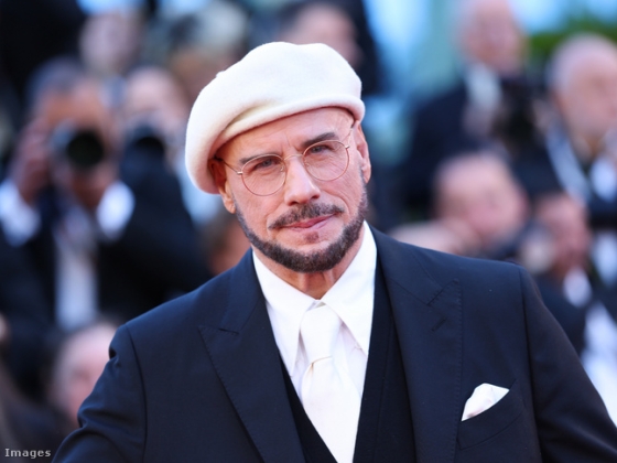Elképesztő összegért kelhet el John Travolta kultikus fehér öltönye