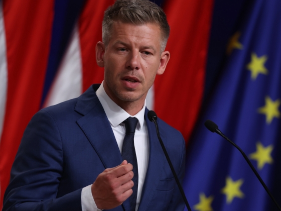 Két kéréssel fordult Magyar Péter az ország lakosságához