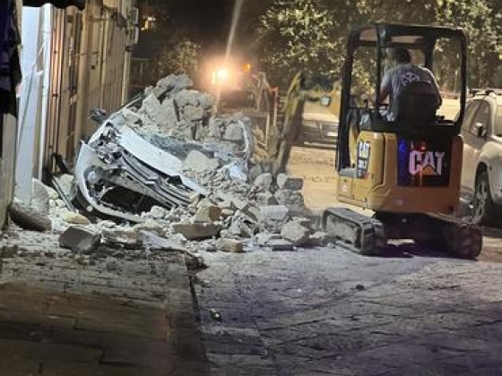 Pánik és sérültek Nápolyban: 40 éve nem látott földrengés rázta meg a térséget