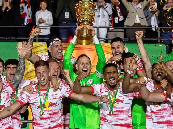 Gulácsi Péter 11 év után távozik Lipcséből, a spanyol bronzérmeshez igazol