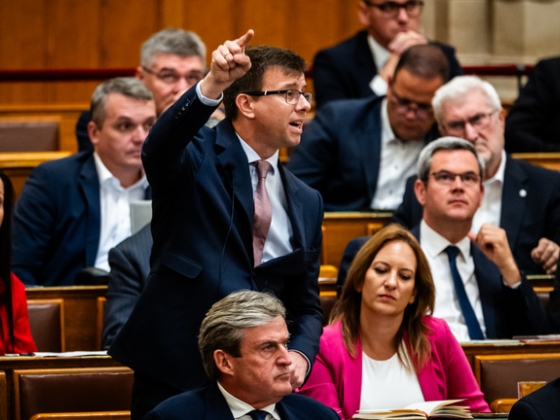 Magyar Péter ellen megújuló frakcióval készül a Fidesz, de ez kevés lehet