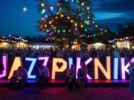 Heti kulturális ajánló: világsztárok a Balaton-felvidéken, szimfonikus rock és különleges múzeumi élmények
