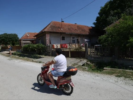 Rengeteg a furcsaság a kassai illegális bódévárosból Borsodba költözött romák ügyében