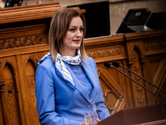 Forsthoffer Ágnes bekérette Magyar Pétert a Sándor-palotába