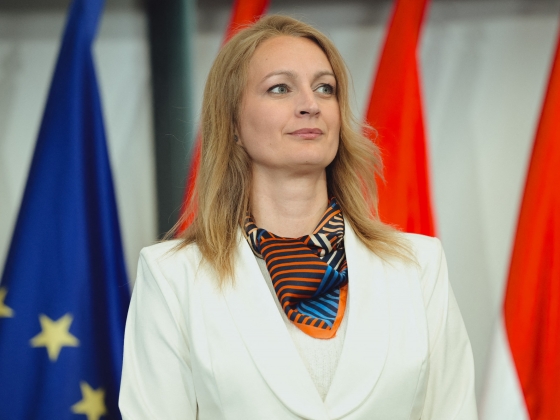 Forsthoffer Ágnes a rendkívüli helyzetre tekintettel egyeztetésre hívja a Kormány és a parlamenti pártok vezetőit