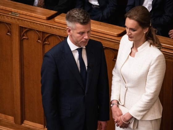 Forsthoffer Ágnes összehívta a frakcióvezetőket, és soron kívüli tájékoztatást kért Magyar Pétertől