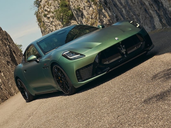 Maserati GranTurismo Trofeo: Így lesz rövid időre háromhengeres