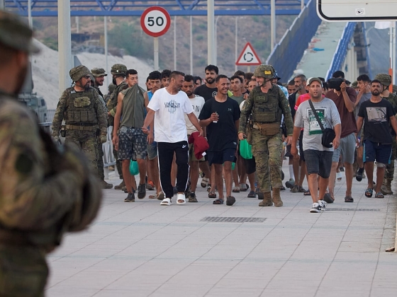 A spanyol kormány napokkal a válság előtt megkapta a titkosszolgálati figyelmeztetéseket a ceutai migránshullámról