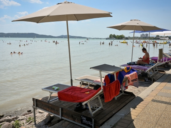 A Balaton még mindig gyönyörű, csak lassan luxus lesz eltölteni ott egy hetet